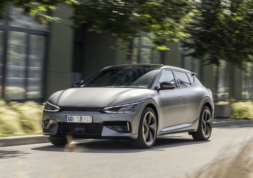 Kia EV6 GT : un crossover Grand Tourisme électrique hautes performances