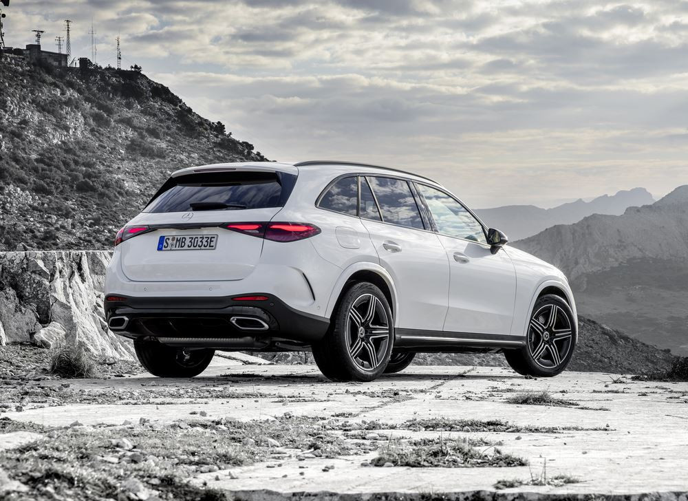 Le Mercedes-Benz GLC est à l'aise sur tous les terrains