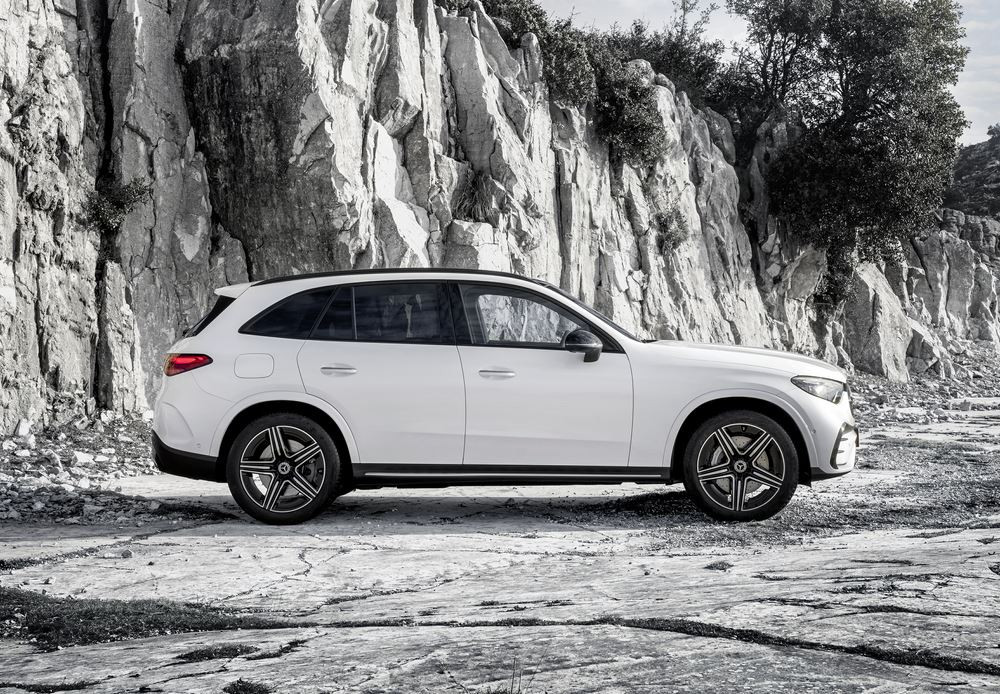 Le Mercedes-Benz GLC est à l'aise sur tous les terrains
