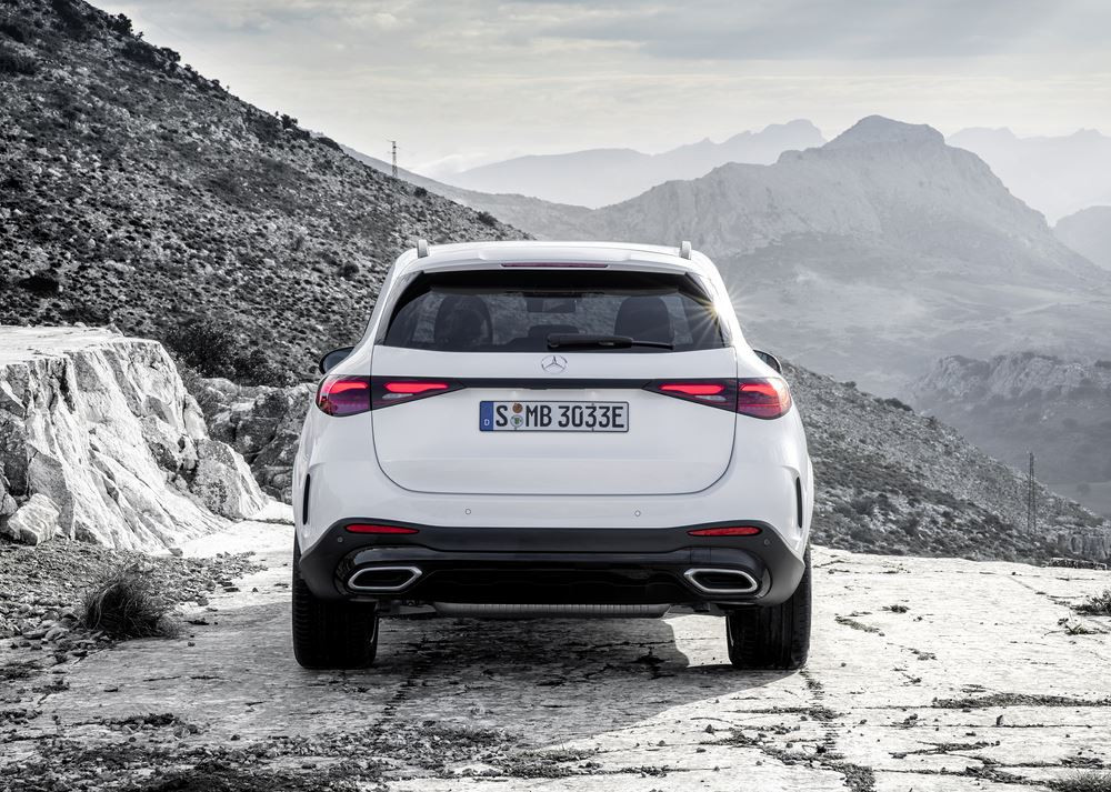 Le Mercedes-Benz GLC est à l'aise sur tous les terrains