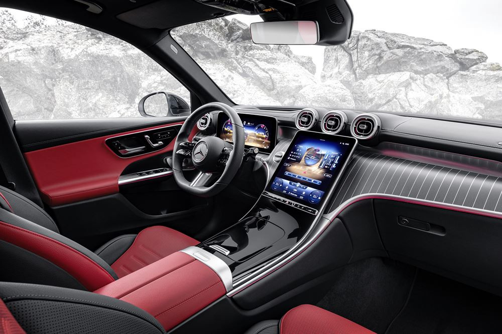 Le Mercedes-Benz GLC est à l'aise sur tous les terrains
