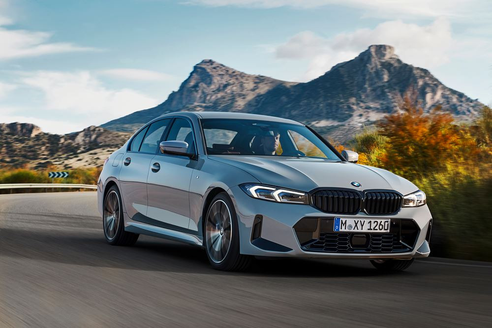 La BMW Série 3 Berline restylée se modernise dans la continuité de ses devancières