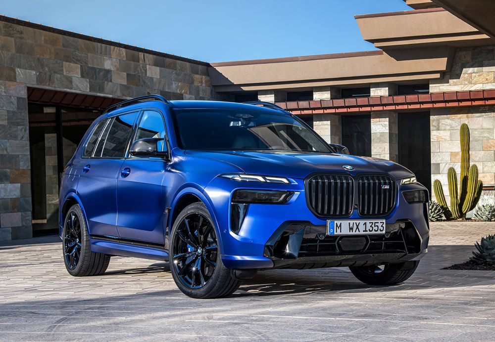 Le SAV de luxe BMW X7 affiche un design avant au caractère affirmé