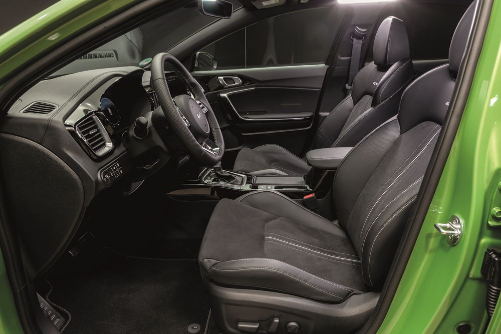 Le crossover compact Kia XCeed restylé met en avant son caractère émotionnel