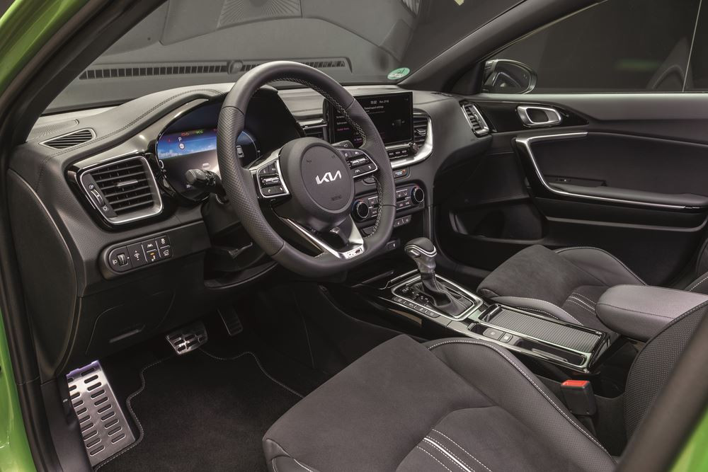 Le crossover compact Kia XCeed restylé met en avant son caractère émotionnel