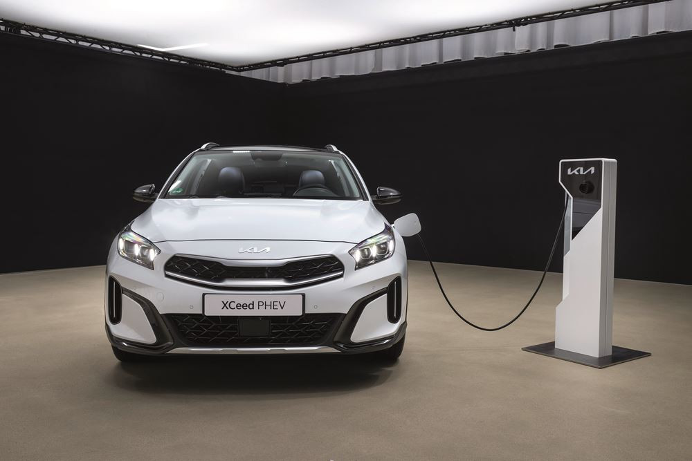 Le Kia XCeed Hybride Rechargeable affiche une autonomie électrique de 48 km