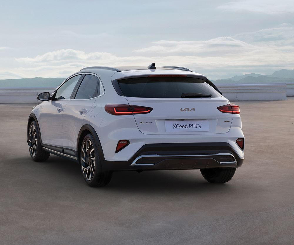 Le Kia XCeed Hybride Rechargeable affiche une autonomie électrique de 48 km