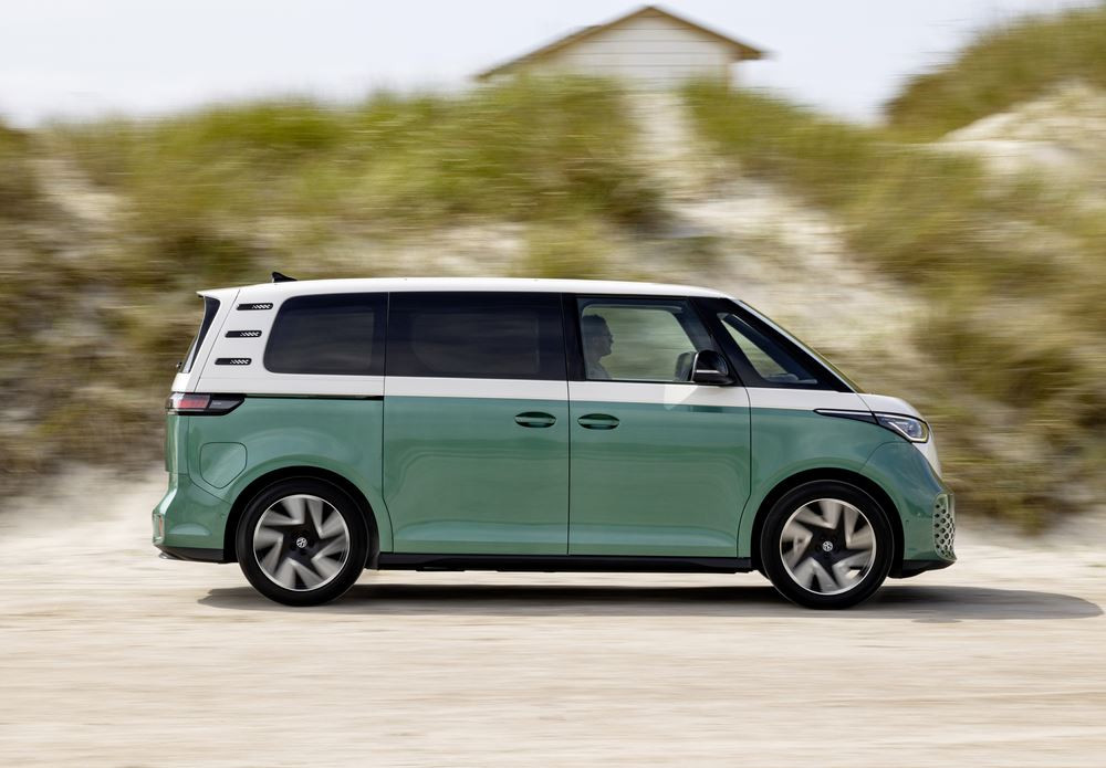 Le Volkswagen ID. Buzz électrique affiche des proportions uniques sans porte à faux avant