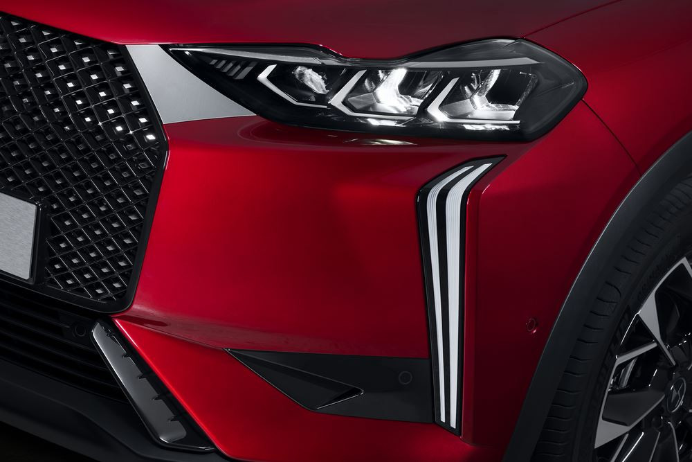 La DS 3 succède à la DS 3 Crossback avec une face avant plus dynamique