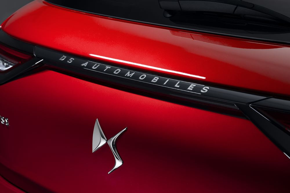 La DS 3 succède à la DS 3 Crossback avec une face avant plus dynamique