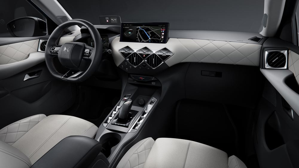 La DS 3 succède à la DS 3 Crossback avec une face avant plus dynamique