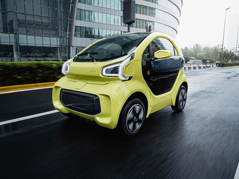 Xev Yoyo : un quadricycle électrique équipé de trois batteries d'une capacité totale de 10,3 kW
