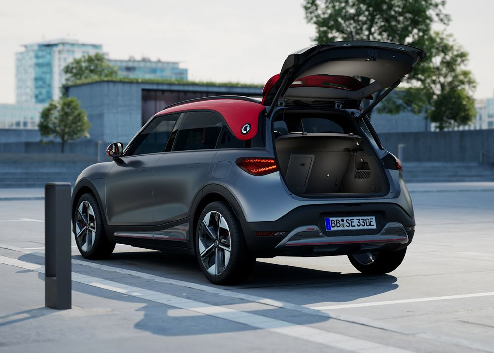 Le SUV urbain cinq places électrique smart #1 Brabus développe 428 ch