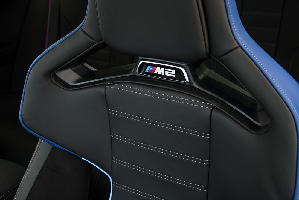 La compacte hautes performances BMW M2 Coupé embarque un six cylindres de 460 ch