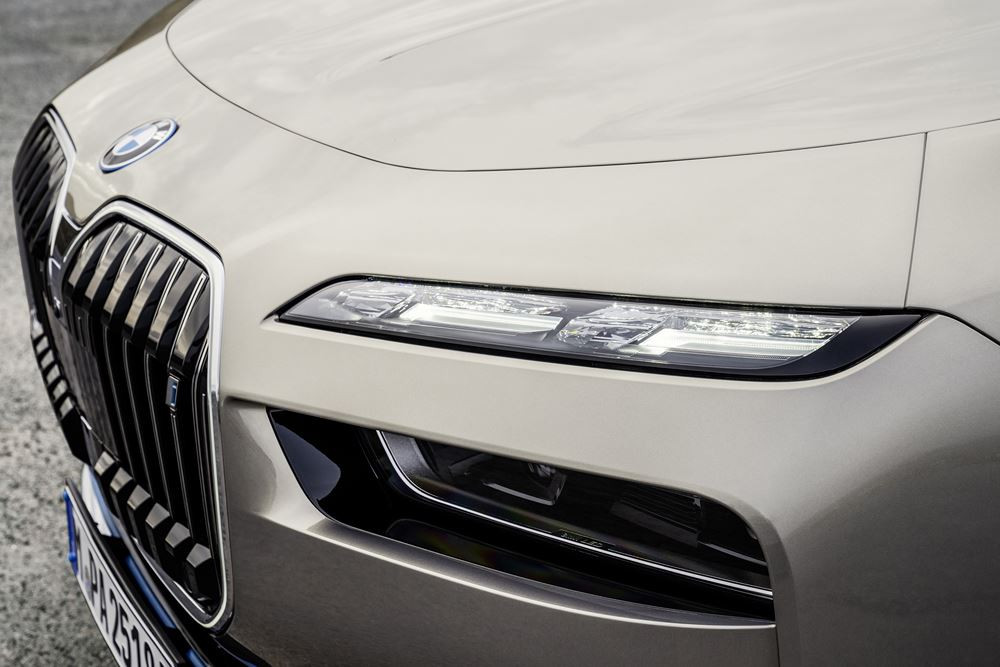 La limousine électrique BMW i7 xDrive60 revendique une autonomie WLTP voisine de 600 km
