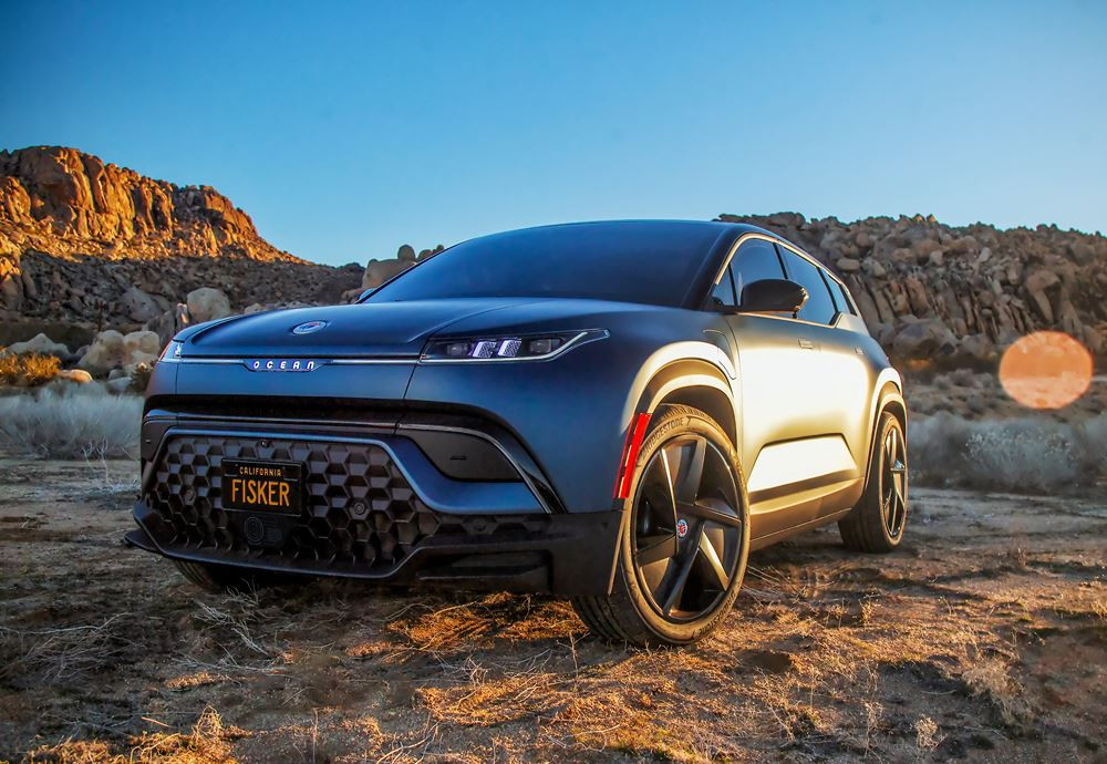 Le SUV électrique Fisker Ocean affiche une silhouette sculptée à l'allure audacieuse