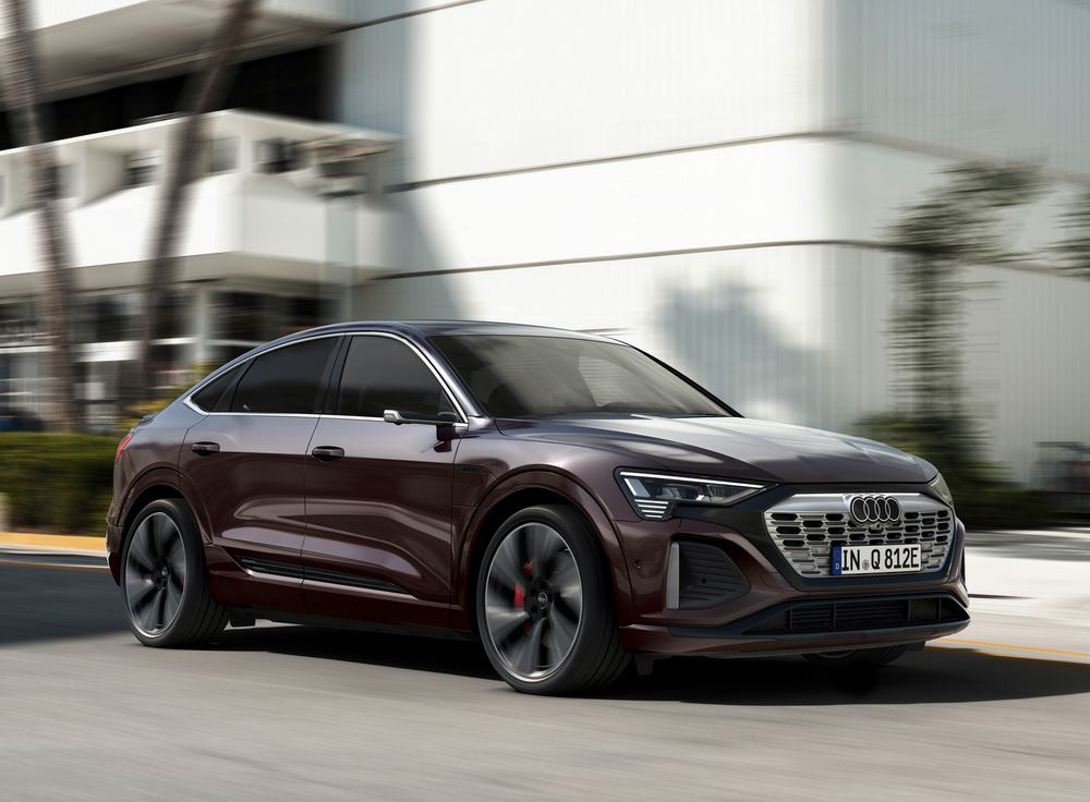 Le crossover Audi Q8 Sportback e-tron électrique revendique une autonomie jusqu'à 552 km