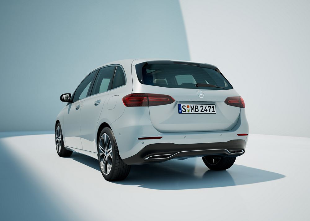 Le monospace compact Mercedes Classe B affiche des proportions sportives