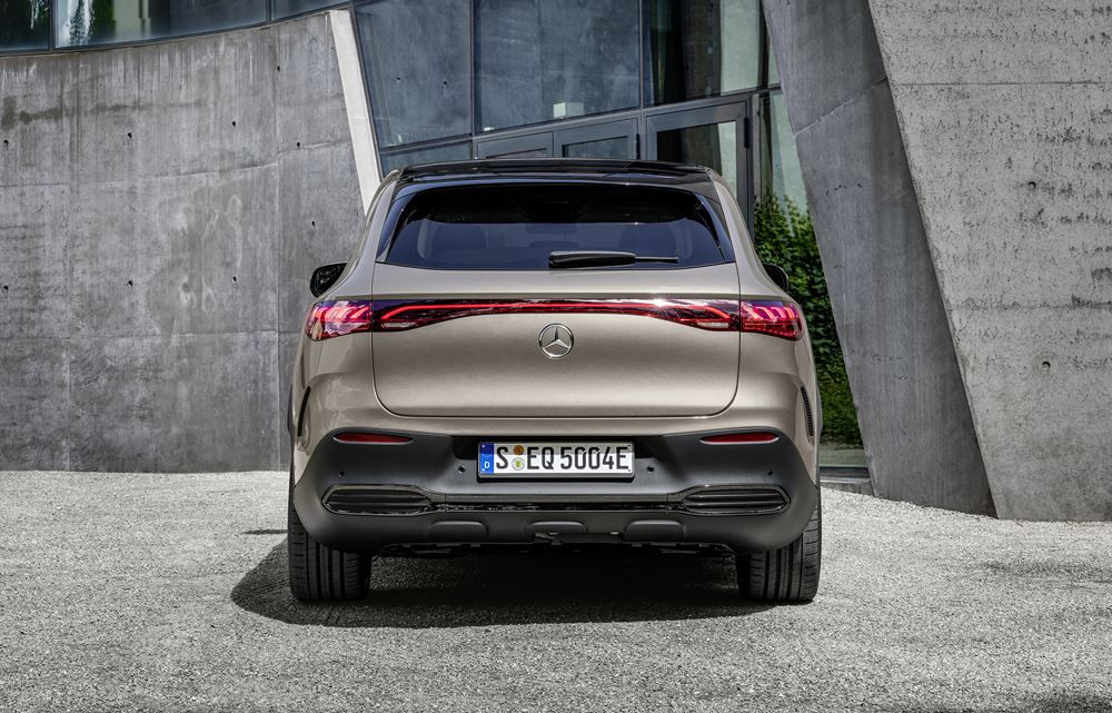 Le Mercedes EQE SUV électrique affiche jusqu'à 486-596 km d'autonomie WLTP