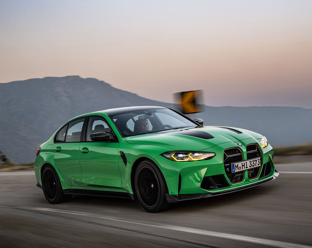 La BMW M3 CS Berline hautes performances procure encore plus d'intensité sur la route