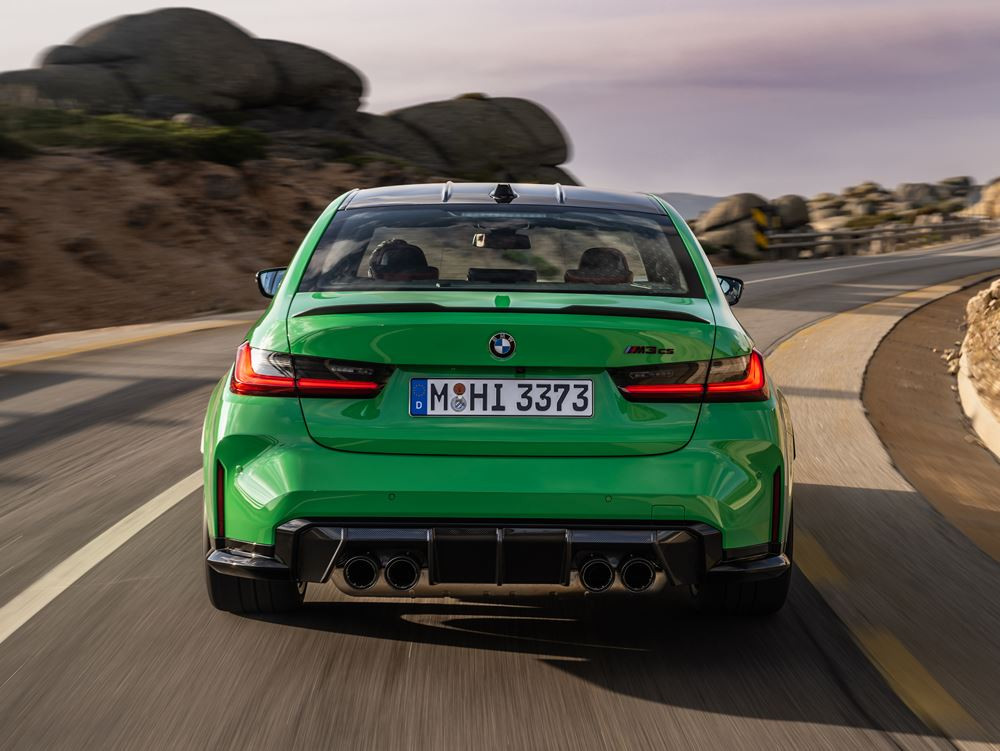 La BMW M3 CS Berline hautes performances procure encore plus d'intensité sur la route