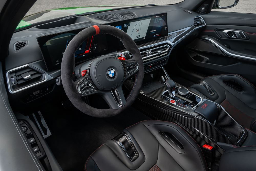 La BMW M3 CS Berline hautes performances procure encore plus d'intensité sur la route