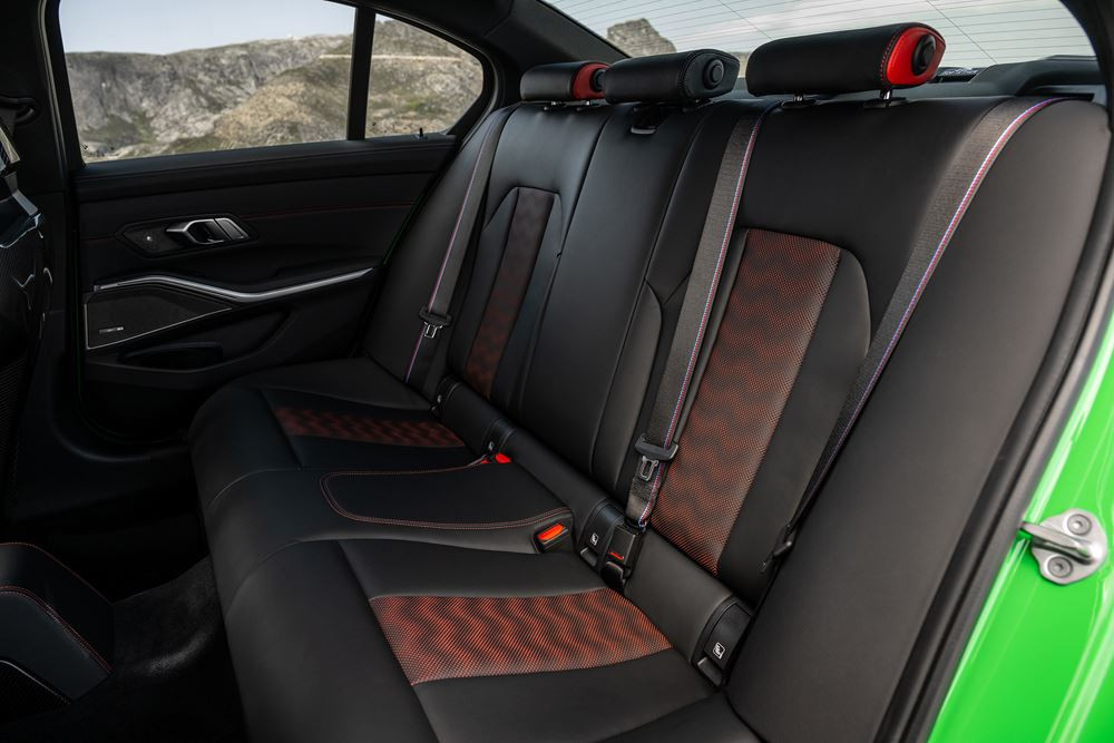 La BMW M3 CS Berline hautes performances procure encore plus d'intensité sur la route