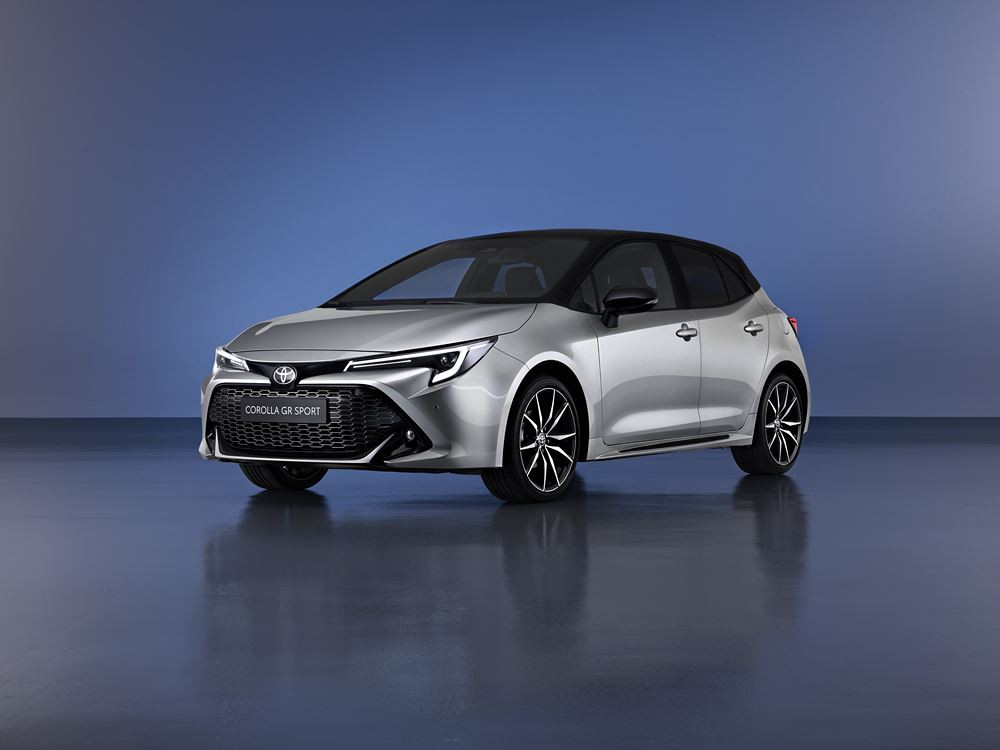 La Toyota Corolla bicorps reçoit de très subtiles modernisations esthétiques