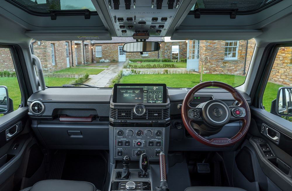 Grenadier d'Ineos: un 4x4 sans compromis conçu pour les environnements difficiles
