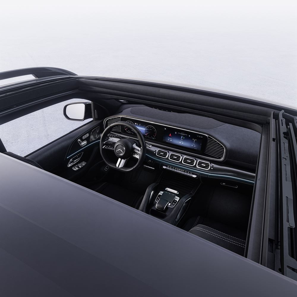 Le grand SUV Mercedes GLE mis à jour en approche