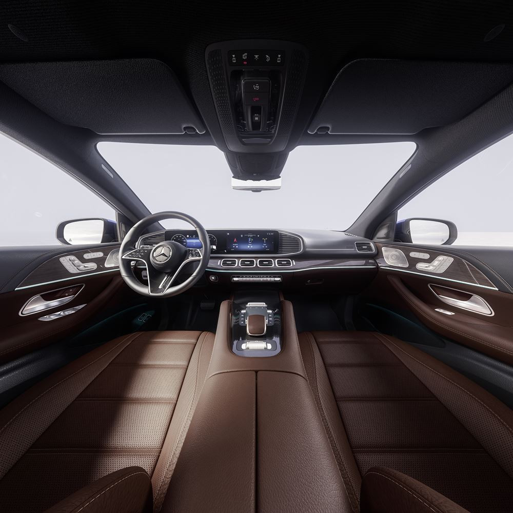 Le grand SUV Mercedes GLE Coupé mis à jour en approche