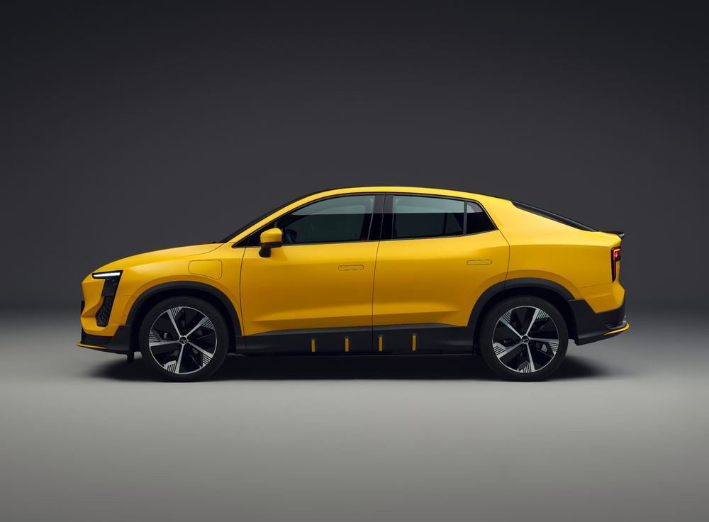 Le coupé SUV électrique à batterie Aiways U6 affiche une allure sportive