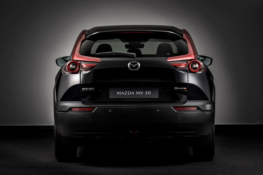Le Mazda MX-30 e-Skyactiv R-EV hybride rechargeable affiche une autonomie électrique de 85 km en cycle WLTP