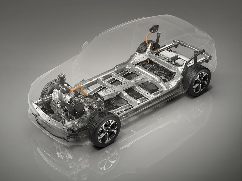 Le Mazda MX-30 e-Skyactiv R-EV hybride rechargeable affiche une autonomie électrique de 85 km en cycle WLTP