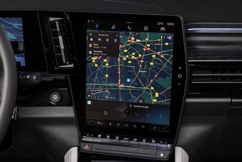 Le Renault Espace prend l'allure d'un SUV sept places à la ligne dynamique