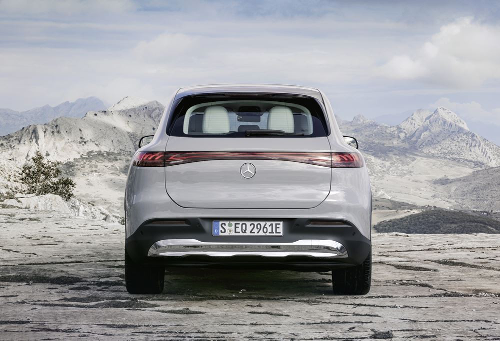 Mercedes EQS SUV: une limousine de luxe électrique surélevée pour un maximum de sept passagers