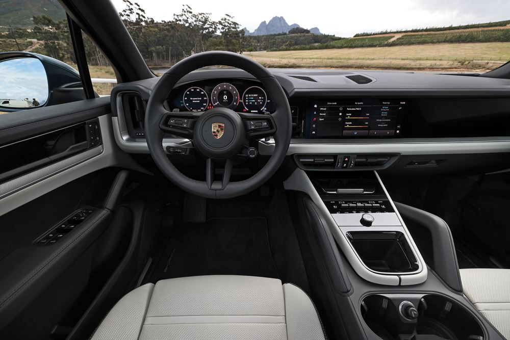Le SUV sportif Porsche Cayenne entièrement revisité bénéficie de modifications