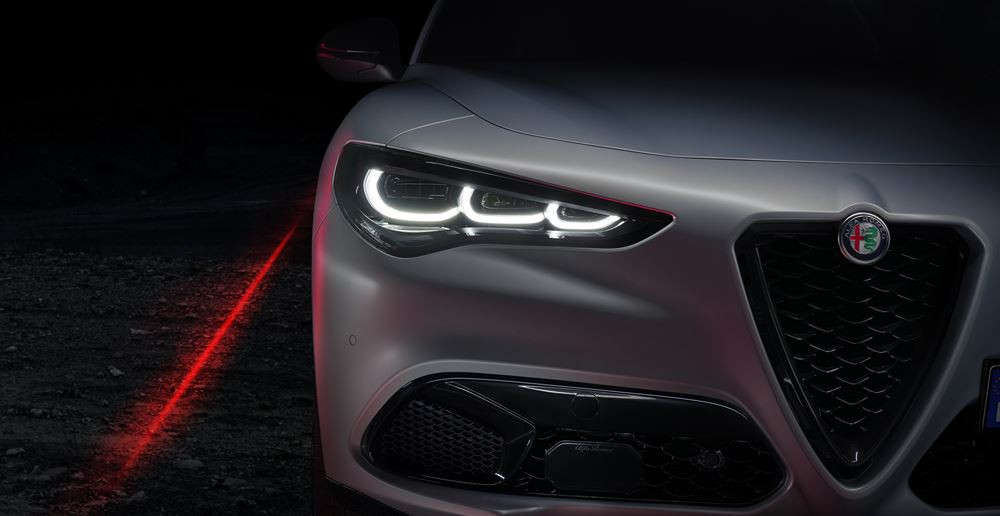 Le SUV sportif Alfa Romeo Stelvio réinterprète la calandre caractéristique « Trilobo »