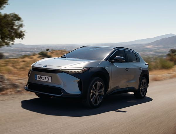 Le SUV électrique à batterie Toyota bZ4X repose sur une architecture modulaire dédiée