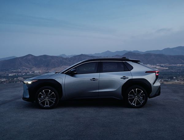 Le SUV électrique à batterie Toyota bZ4X repose sur une architecture modulaire dédiée