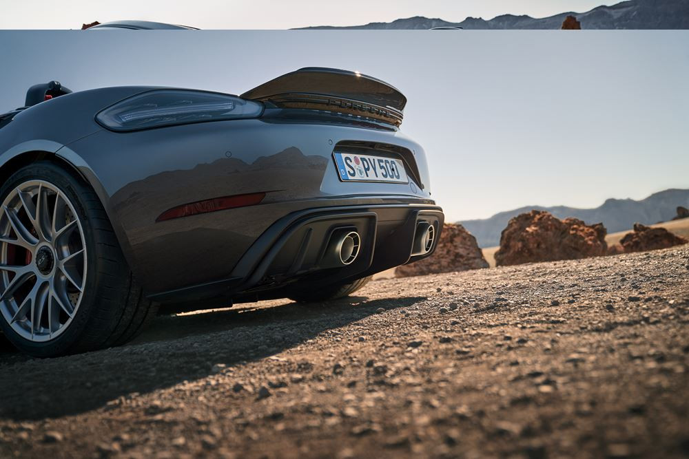 Le Porsche 718 Spyder RS embarque un moteur central à haut régime de 500 ch