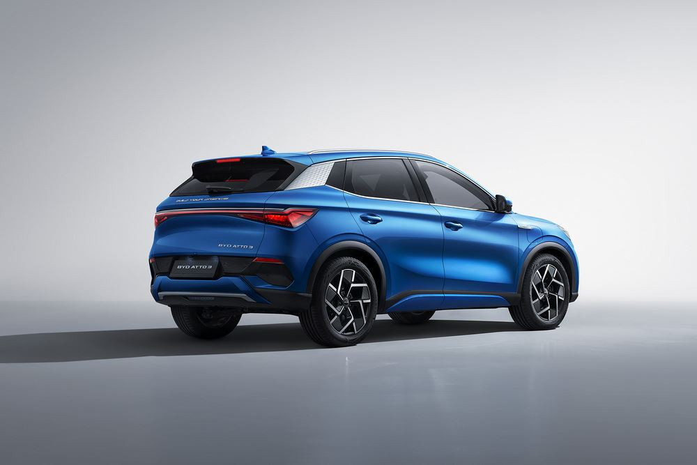 Le SUV compact électrique Byd Atto 3 parcourt 420 kilomètres WLTP avec une batterie pleine