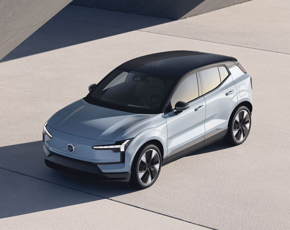 Le petit SUV électrique Volvo EX30 incarne toutes les valeurs de la marque suédoise