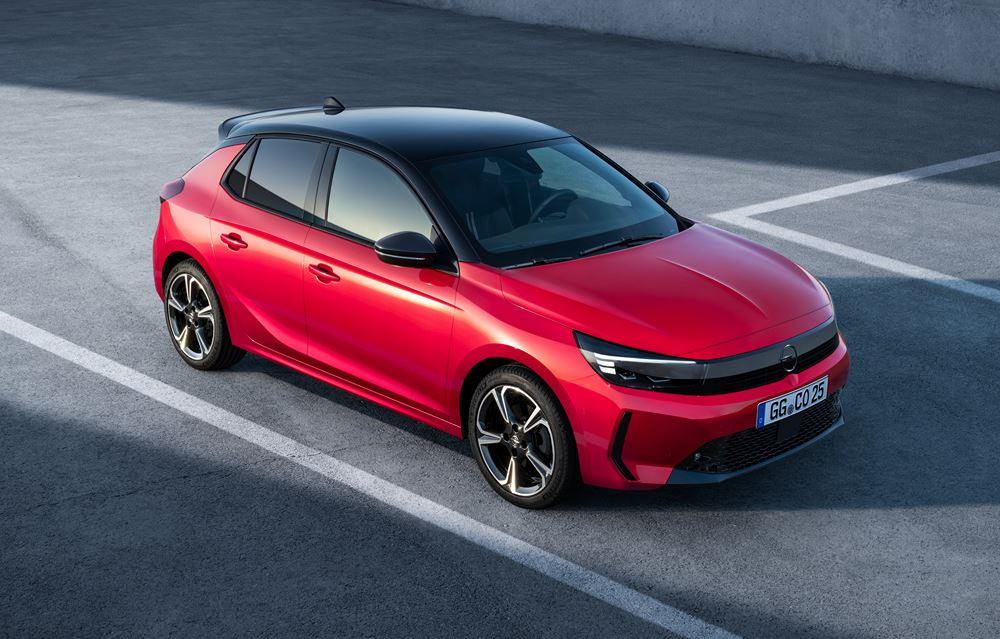 L'Opel Corsa restylée adopte la face avant caractéristique Vizor de la marque
