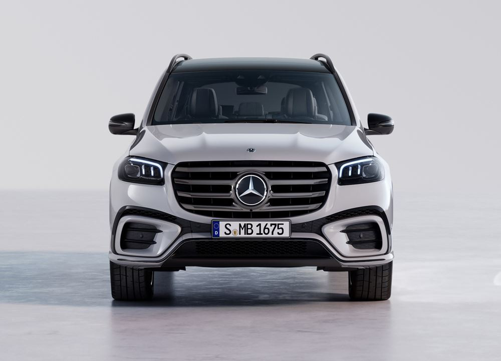 Le grand SUV Mercedes-Benz GLS s'offre une calandre encore plus marquante