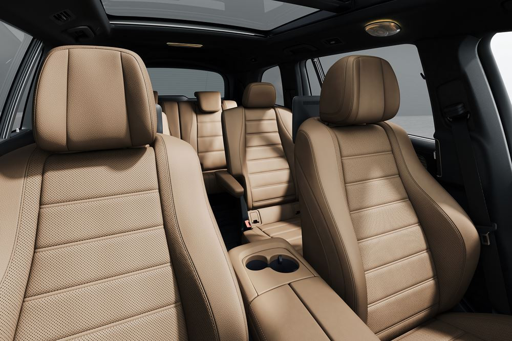 Le grand SUV Mercedes-Benz GLS s'offre une calandre encore plus marquante