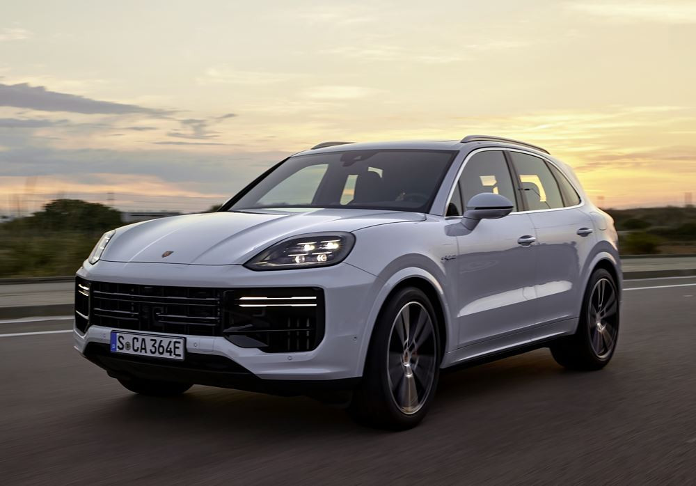 Le Porsche Cayenne Turbo E-Hybrid est le SUV Porsche le plus puissant de tous les temps