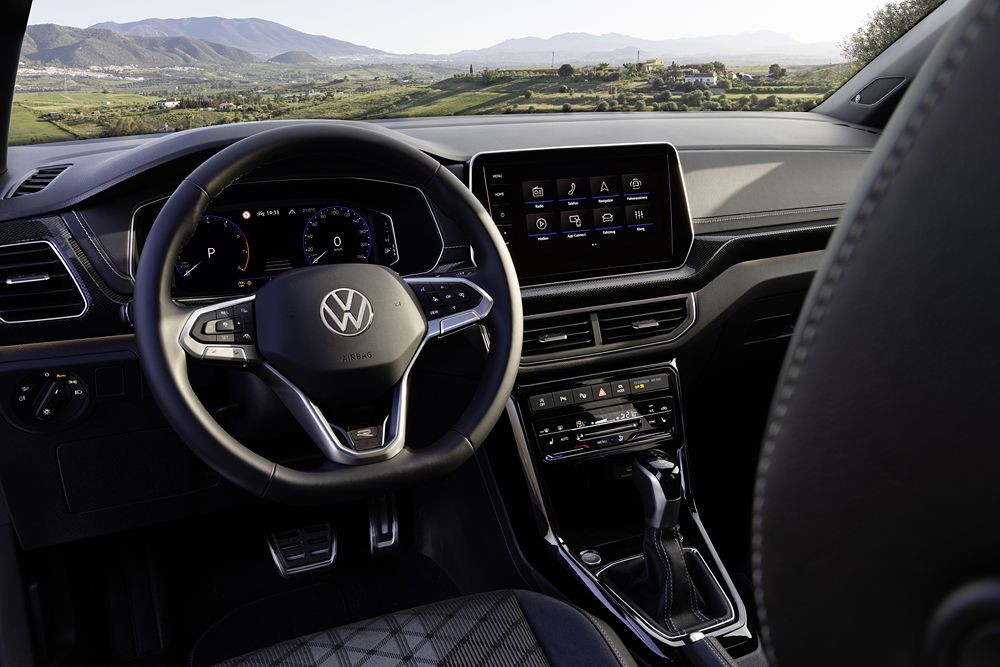 Le SUV urbain Volkswagen T-Cross mis à jour en approche