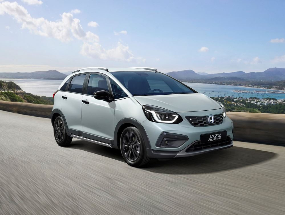 La Honda Jazz Crosstar e:HEV s'offre quelques retouches esthétiques