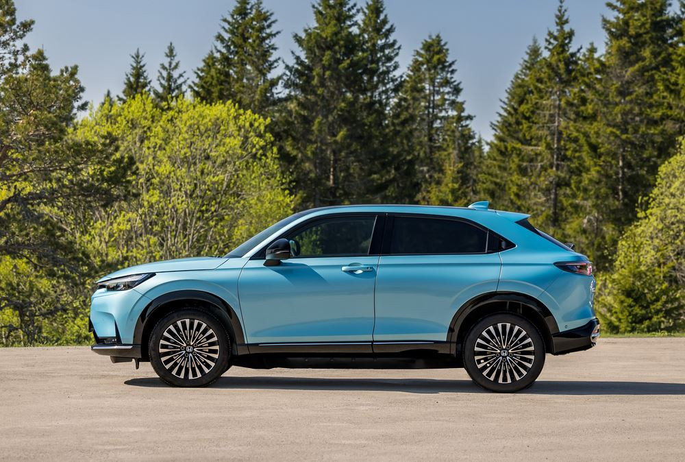 Le SUV compact électrique Honda e:Ny1 revendique une autonomie de 412 km